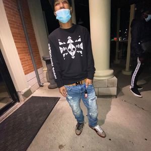 Meet your Posher, Tariq